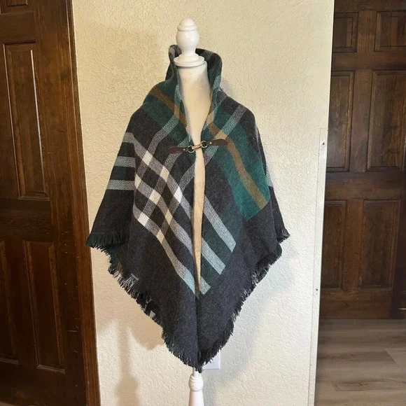 Modena Plaid Cape Poncho Scarf Shawl Women Green Brown Tan Buckle Closure Fringe - Picture 6 of 11